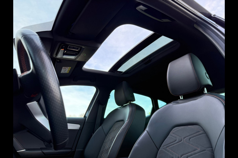 Seat Leon 1.5 eTSI FR Launch Edition - Automaat - schuif-/kanteldak - Beats - Trekhaak - Org.NL