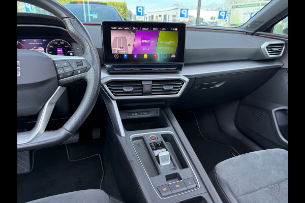 Seat Leon 1.5 eTSI FR Launch Edition - Automaat - schuif-/kanteldak - Beats - Trekhaak - Org.NL