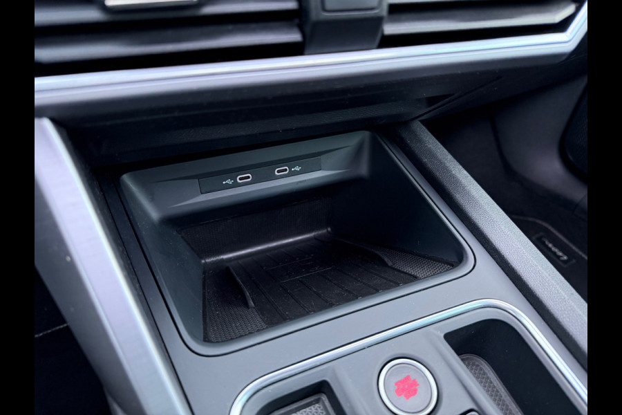 Seat Leon 1.5 eTSI FR Launch Edition - Automaat - schuif-/kanteldak - Beats - Trekhaak - Org.NL