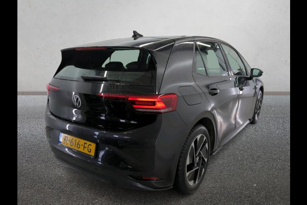 Volkswagen ID.3 Pro 58 kWh SOH 91% Airco ECC Navi Carplay Adaptive Cruise Control 18" LM Velgen East Derry Full LED PDC