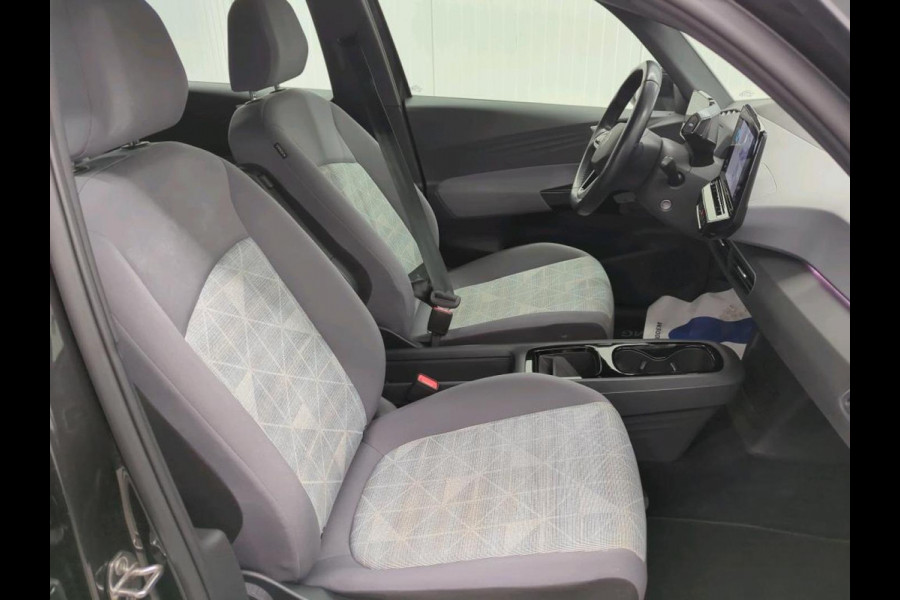 Volkswagen ID.3 Pro 58 kWh SOH 91% Airco ECC Navi Carplay Adaptive Cruise Control 18" LM Velgen East Derry Full LED PDC