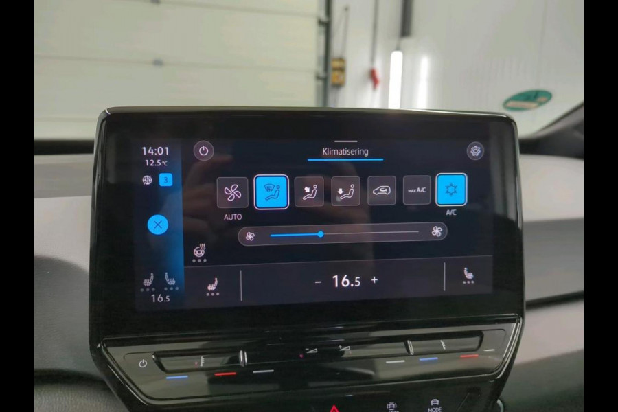 Volkswagen ID.3 Pro 58 kWh SOH 91% Airco ECC Navi Carplay Adaptive Cruise Control 18" LM Velgen East Derry Full LED PDC
