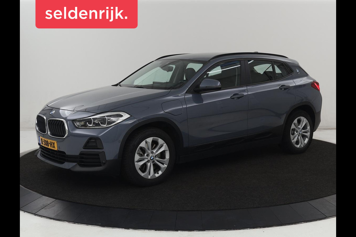 BMW X2 xDrive25e High Executive | SOH 85,7% | Head-Up | Leder | Sportstoelen | Stoelverwarming | Park Assist | Navigatie | Full LED | Climate control | Bluetooth | Cruise control | Individual Storm Bay Metallic