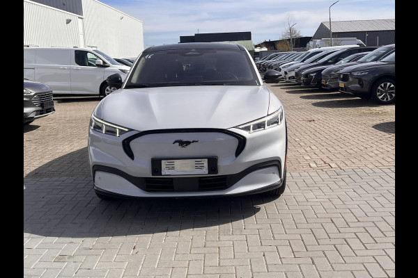 Ford Mustang Mach-E Extended Premium AWD 98 kWh | Panoramadak |