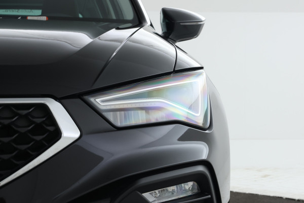 Seat Ateca 1.0 TSI FR Navigatie, Apple carplay, Climate,