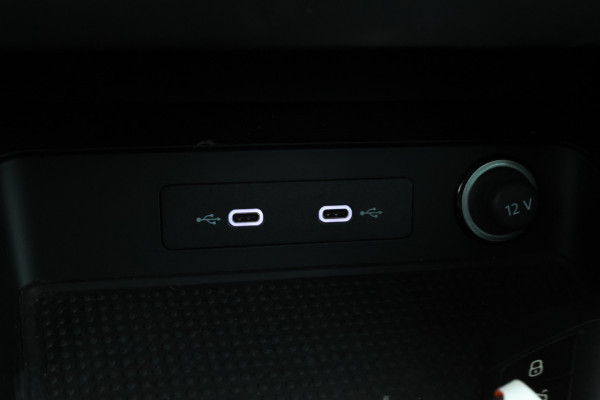 Seat Ateca 1.0 TSI FR Navigatie, Apple carplay, Climate,