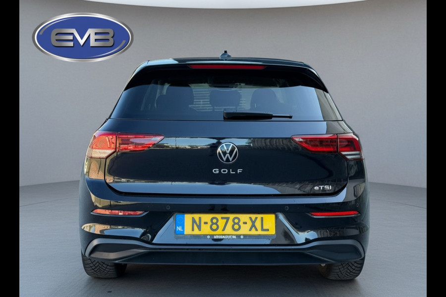 Volkswagen Golf 1.0 eTSI AUTOMAAT Life Business, vele opties, led verlichting,stoel-stuurverwarming, 1 e eigenaar, NL auto met nap