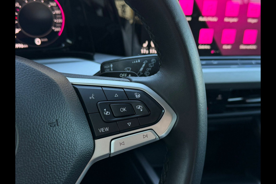 Volkswagen Golf 1.0 eTSI AUTOMAAT Life Business, vele opties, led verlichting,stoel-stuurverwarming, 1 e eigenaar, NL auto met nap