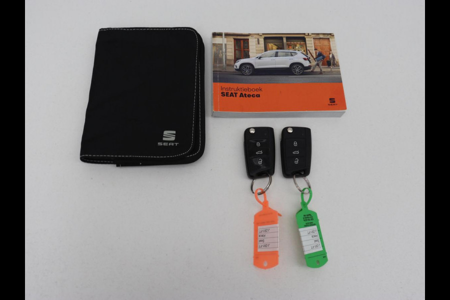 Seat Ateca 1.5 TSI Style | Automaat | Trekhaak | Camera | Carplay | Navigatie | Cruise control | Climate control | Getint glas