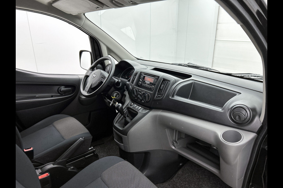 Nissan NV200 1.5 DCi 90PK Optima *36.980KM* / Schuifdeur rechts / Airco / Pdc+Camera / Radio multimedia / Visibility-Pack / APK Nieuw