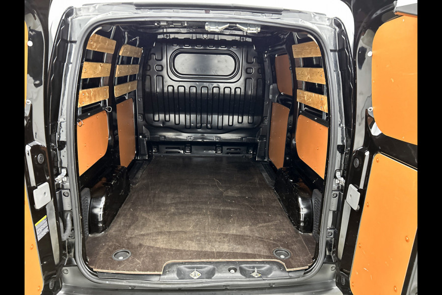Nissan NV200 1.5 DCi 90PK Optima *36.980KM* / Schuifdeur rechts / Airco / Pdc+Camera / Radio multimedia / Visibility-Pack / APK Nieuw