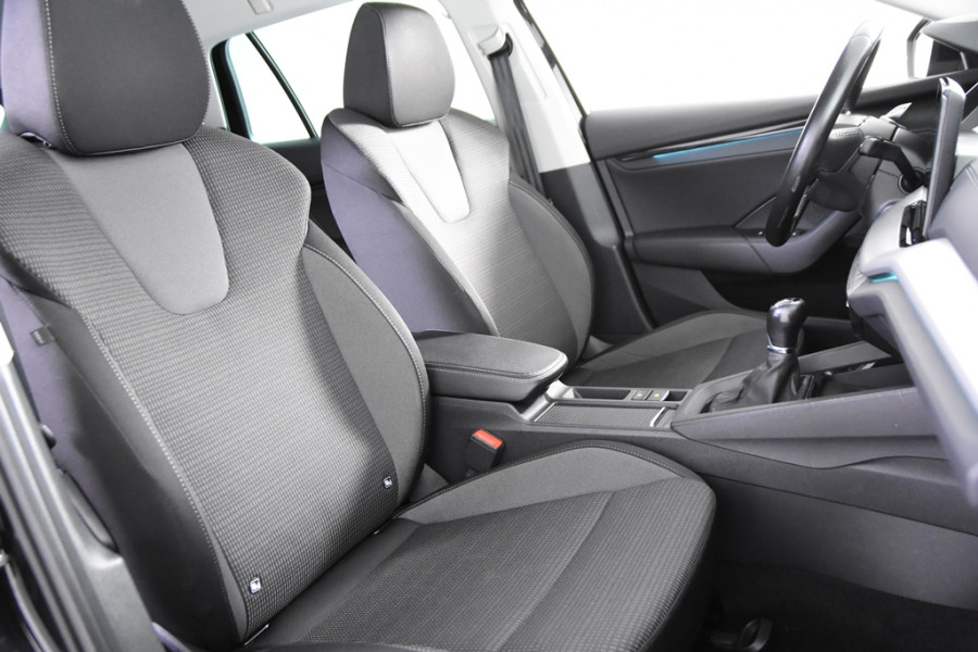 Škoda Octavia Combi 1.0 TSI Clever *1ste Eigenaar*Trekhaak*Stoelverwarming*Navigatie*Camera*