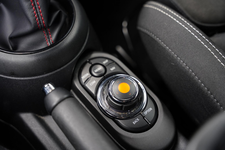 MINI Mini 1.5 Cooper Dalston Edition JCW / Harman Kardon / Navigatie