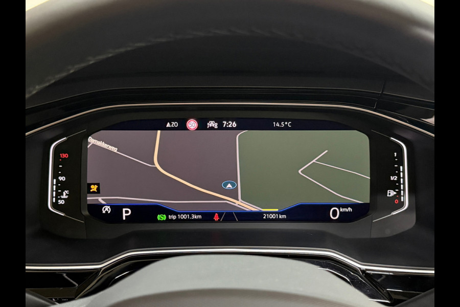 Volkswagen Taigo 1.5 TSI Style 150PK | Pano | Virtual | IQ-Drive | BEATS | ArtVelours | Licht+Zicht | Park+Comfort Pakket | IQ-LED