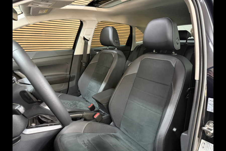 Volkswagen Taigo 1.5 TSI Style 150PK | Pano | Virtual | IQ-Drive | BEATS | ArtVelours | Licht+Zicht | Park+Comfort Pakket | IQ-LED