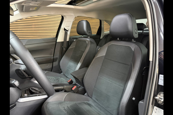 Volkswagen Taigo 1.5 TSI Style 150PK | Pano | Virtual | IQ-Drive | BEATS | ArtVelours | Licht+Zicht | Park+Comfort Pakket | IQ-LED