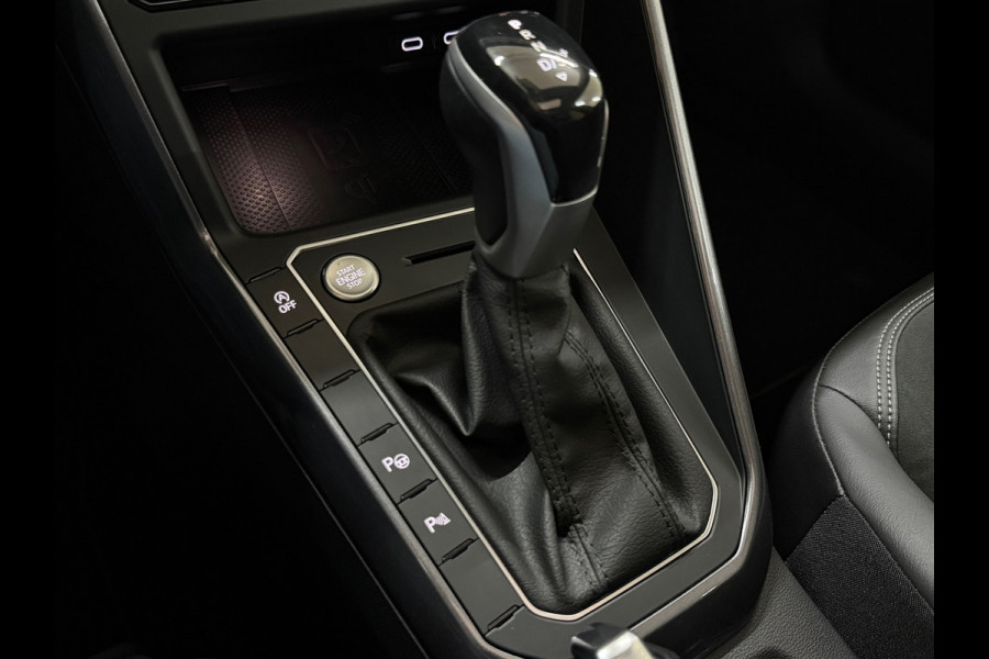 Volkswagen Taigo 1.5 TSI Style 150PK | Pano | Virtual | IQ-Drive | BEATS | ArtVelours | Licht+Zicht | Park+Comfort Pakket | IQ-LED