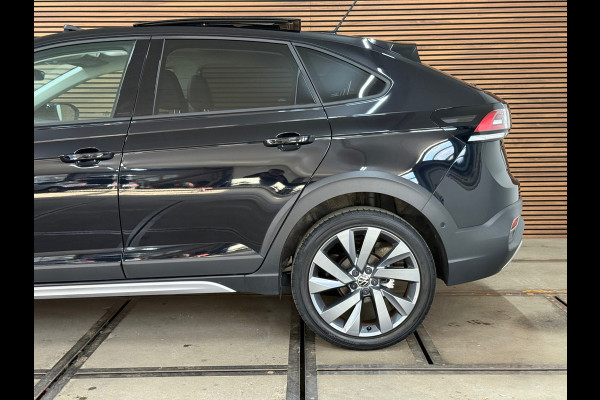 Volkswagen Taigo 1.5 TSI Style 150PK | Pano | Virtual | IQ-Drive | BEATS | ArtVelours | Licht+Zicht | Park+Comfort Pakket | IQ-LED