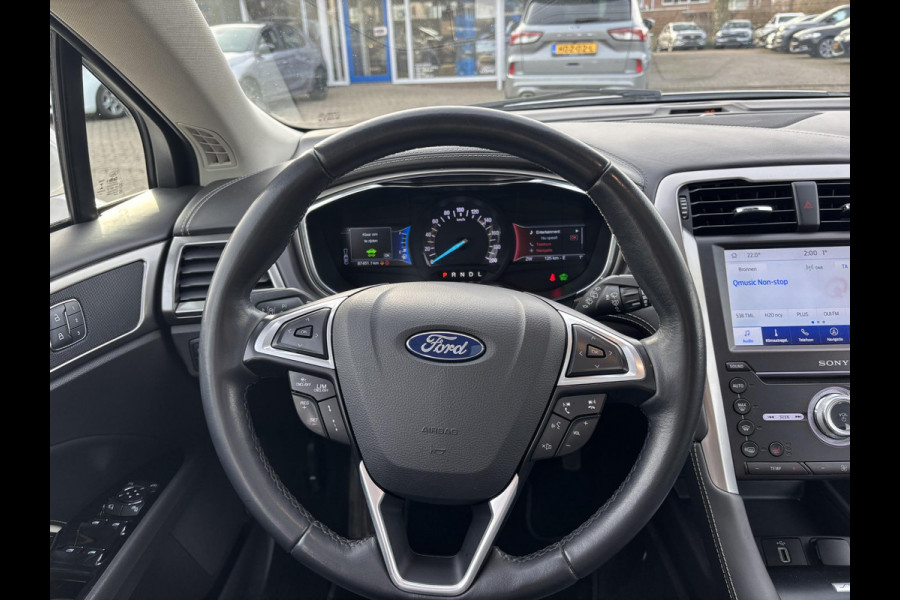 Ford Mondeo Wagon 2.0 IVCT HEV Vignale 187 pk | Panoramadak |  Adaptieve cruise  control |  Trekhaak | Winter Pack | Adaptive cruise control |  Achteruitrijcamera | Bestuurdersstoel Met Geheugen