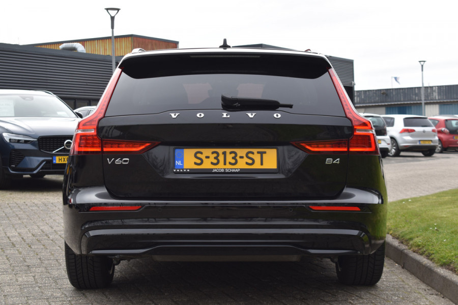 Volvo V60 B4 211PK Automaat Plus Dark | Trekhaak | ACC | Leder | Stoelverwarming | 360 Camera | 18"LMV |