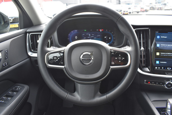 Volvo V60 B4 211PK Automaat Plus Dark | Trekhaak | ACC | Leder | Stoelverwarming | 360 Camera | 18"LMV |