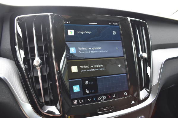 Volvo V60 B4 211PK Automaat Plus Dark | Trekhaak | ACC | Leder | Stoelverwarming | 360 Camera | 18"LMV |