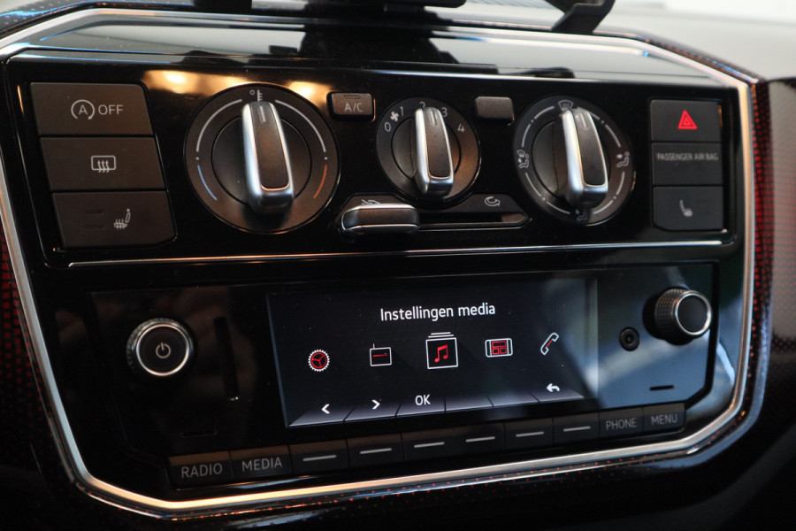 Volkswagen up! 1.0 TSI GTI Dealer onderhouden