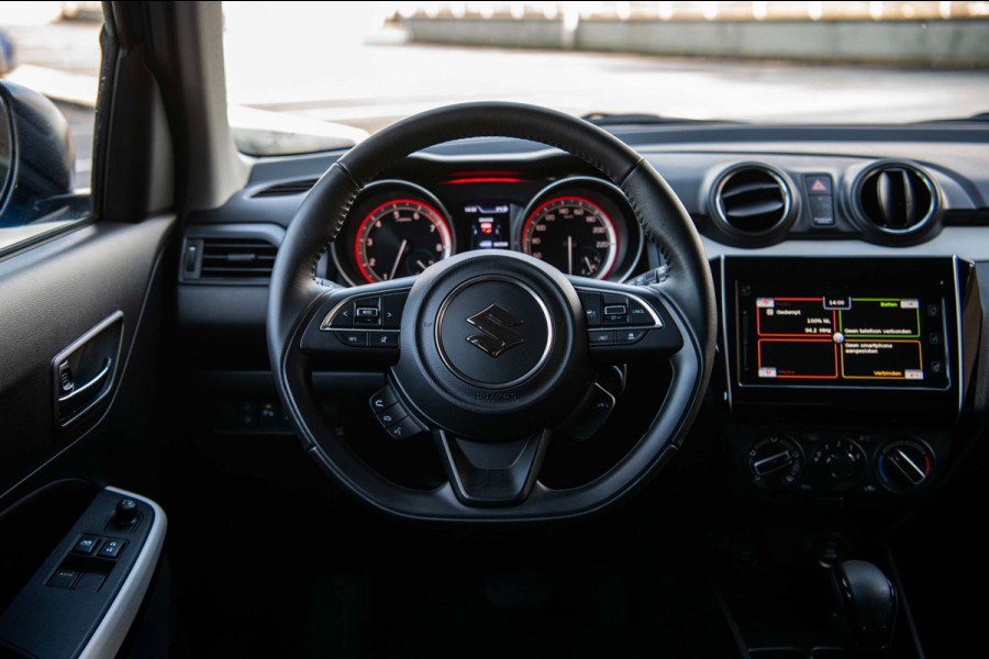 Suzuki Swift 1.2 Select Smart Hybrid | Automaat | Airco | Adaptieve Cruise Control | Camera | Stoelverwarming |