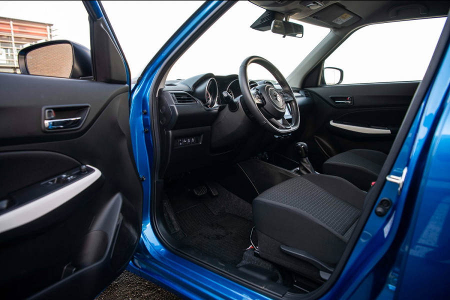 Suzuki Swift 1.2 Select Smart Hybrid | Automaat | Airco | Adaptieve Cruise Control | Camera | Stoelverwarming |