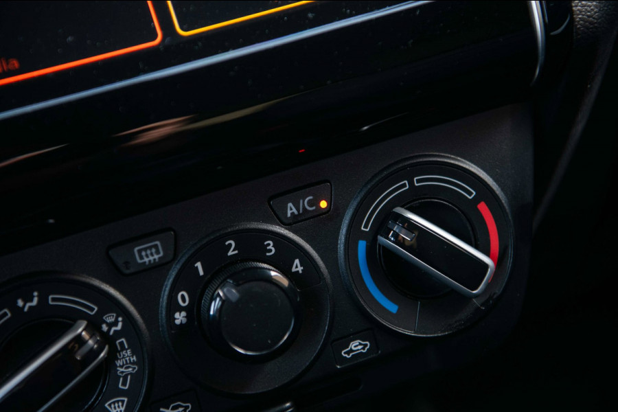 Suzuki Swift 1.2 Select Smart Hybrid | Automaat | Airco | Adaptieve Cruise Control | Camera | Stoelverwarming |