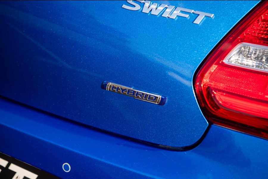 Suzuki Swift 1.2 Select Smart Hybrid | Automaat | Airco | Adaptieve Cruise Control | Camera | Stoelverwarming |