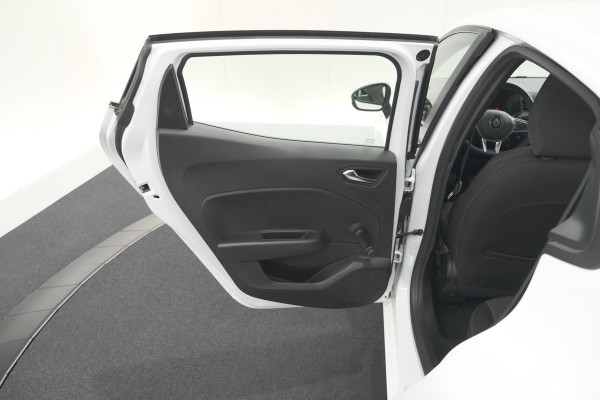 Renault Clio TCe 90 Equilibre | Parkeersensoren | Apple Carplay | Cruise Control | Airco