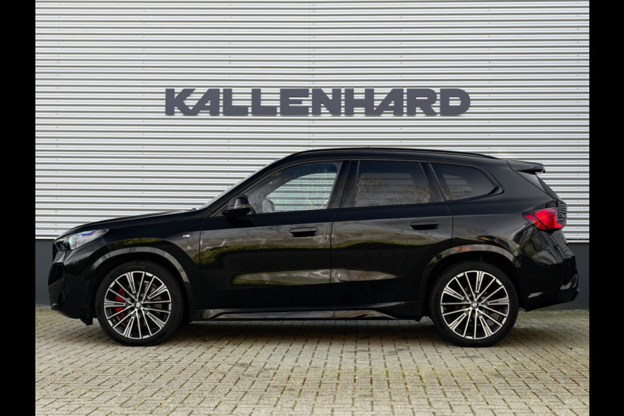 BMW X1 sDrive18i M-Sport Pro - Full-Option - ACC - Trekhaak - Memory