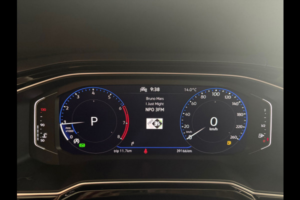 Volkswagen Polo 1.0 TSI DSG |Black-Style | Ascot Grijs | Licht + Zicht | IQ.LED Pakket | Discover Pro | DAB+ |Park-Assist |Virtual