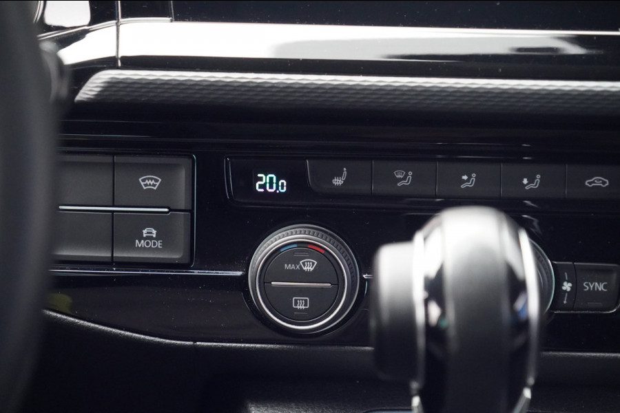 Volkswagen Transporter Multivan 2.0 TDI L1H1 Highline 4MOTION / 7 Pers. / Afn. Trekhaak / Navi / Leder