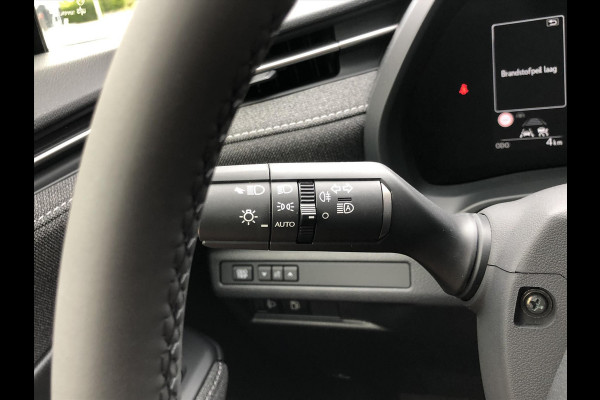 Lexus LBX 1.5 Comfort & Safety Pack | Dodehoekherkenning, Parkeersensoren, Keyless, Stoelverwarming