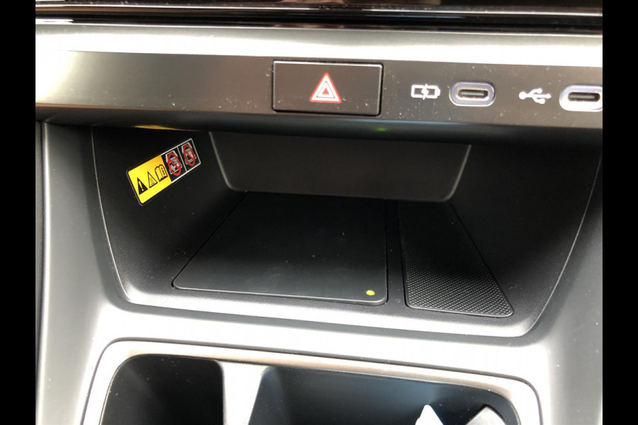 Lexus LBX 1.5 Comfort & Safety Pack | Dodehoekherkenning, Parkeersensoren, Keyless, Stoelverwarming