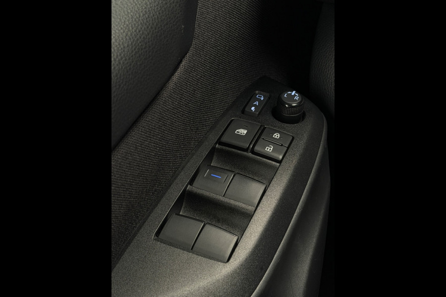 Toyota Yaris 1.5 Hybrid 130 GR SPORT HuD CarPlay Camera