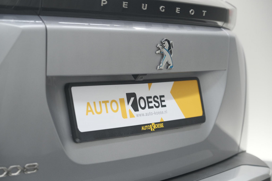 Peugeot e-2008 EV Allure 50 kWh | SOH=96.7 % | 3 Fase Laadfunctie | Camera | Navigatie | Parkeersensoren | Apple Carplay
