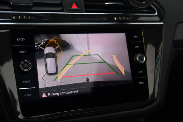 Volkswagen Tiguan 1.5 TSI R-Line*Full-option*Pano*Cam*Keyless*Elk-trekhaak