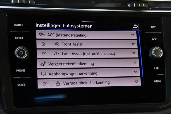 Volkswagen Tiguan 1.5 TSI R-Line*Full-option*Pano*Cam*Keyless*Elk-trekhaak