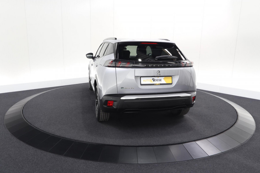 Peugeot e-2008 EV Allure 50 kWh | SOH=96.7 % | 3 Fase Laadfunctie | Camera | Navigatie | Parkeersensoren | Apple Carplay