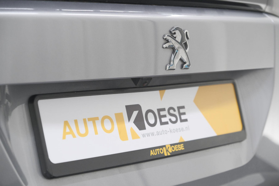 Peugeot e-2008 EV Allure 50 kWh | SOH=96.7 % | 3 Fase Laadfunctie | Camera | Navigatie | Parkeersensoren | Apple Carplay