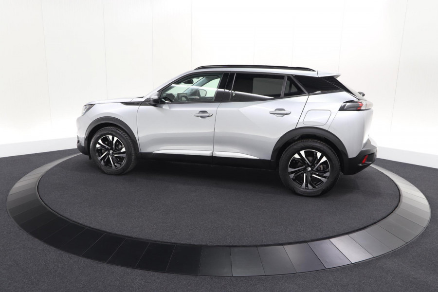 Peugeot e-2008 EV Allure 50 kWh | SOH=96.7 % | 3 Fase Laadfunctie | Camera | Navigatie | Parkeersensoren | Apple Carplay