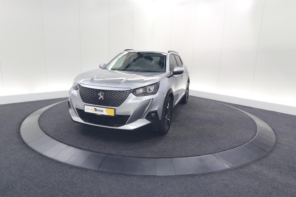 Peugeot e-2008 EV Allure 50 kWh | SOH=96.7 % | 3 Fase Laadfunctie | Camera | Navigatie | Parkeersensoren | Apple Carplay