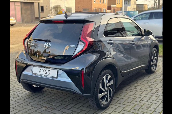Toyota Aygo X 1.0 VVT-i S-CVT Pulse Premium Cabrio | Parkeersensoren, Keyless, Stoelverwarming, Groot scherm, CarPlay, Climate control