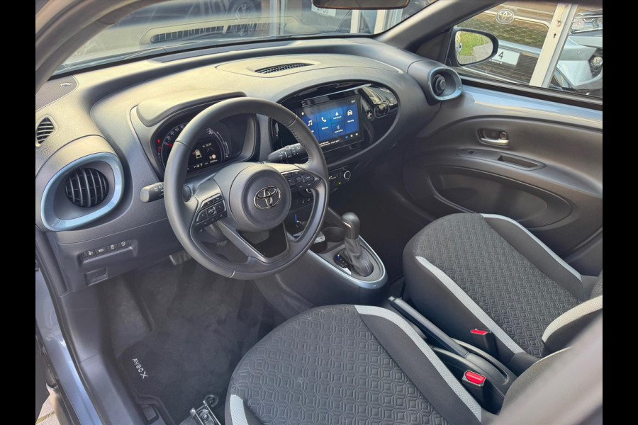 Toyota Aygo X 1.0 VVT-i S-CVT Pulse Premium Cabrio | Parkeersensoren, Keyless, Stoelverwarming, Groot scherm, CarPlay, Climate control