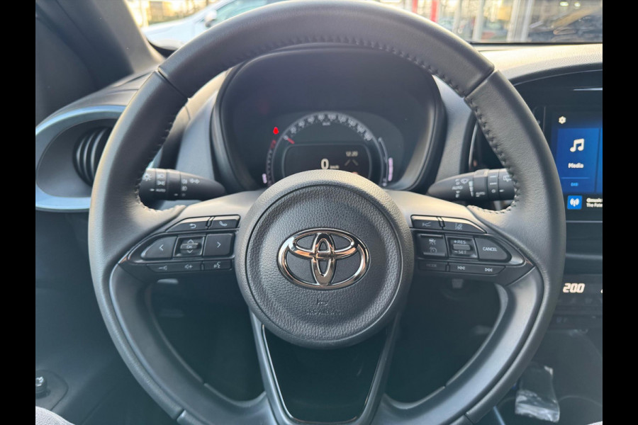 Toyota Aygo X 1.0 VVT-i S-CVT Pulse Premium Cabrio | Parkeersensoren, Keyless, Stoelverwarming, Groot scherm, CarPlay, Climate control