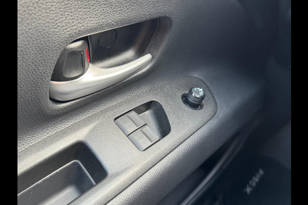 Toyota Aygo X 1.0 VVT-i S-CVT Pulse Premium Cabrio | Parkeersensoren, Keyless, Stoelverwarming, Groot scherm, CarPlay, Climate control