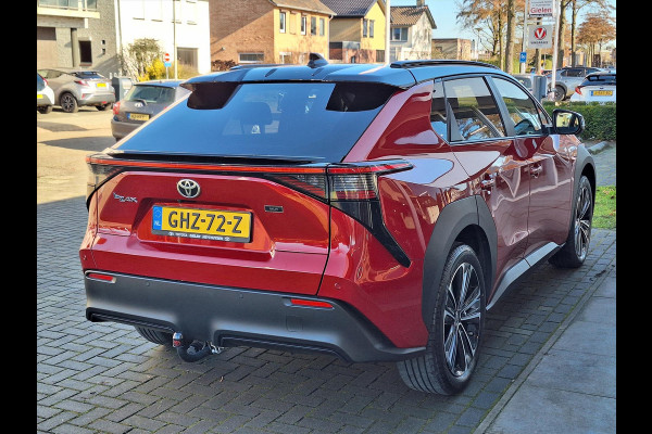 Toyota Bz4x 71,4 kWh Premium | Trekhaak, 20 inch, 360 camera, Half Leer, Bi-Tone, Dodehoekherkenning, Panoramadak, Parkeersensoren